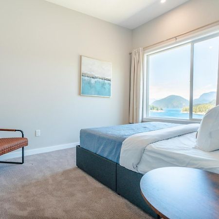 West Coast Wilderness Lodge Egmont エクステリア 写真