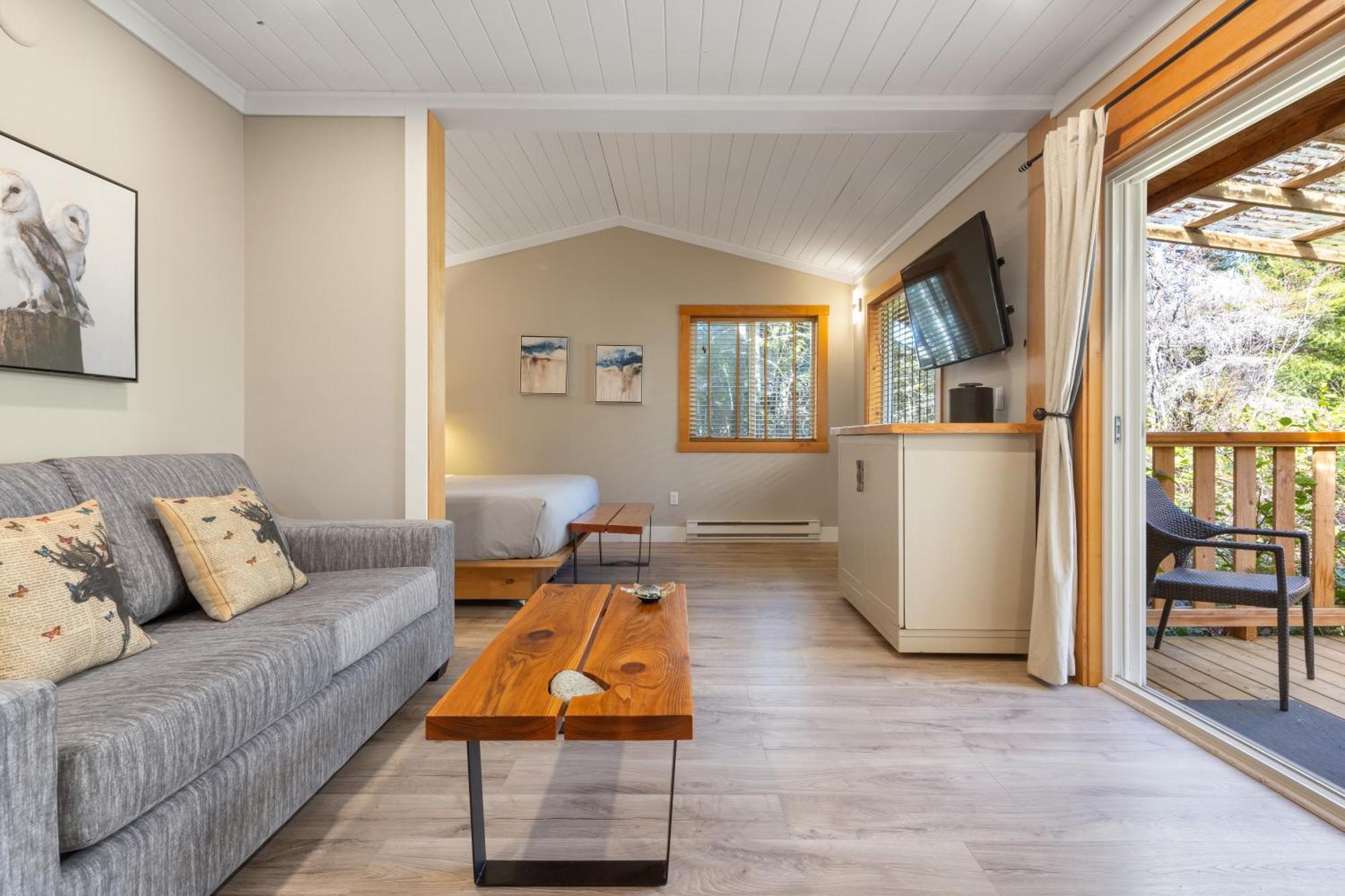 West Coast Wilderness Lodge Egmont エクステリア 写真