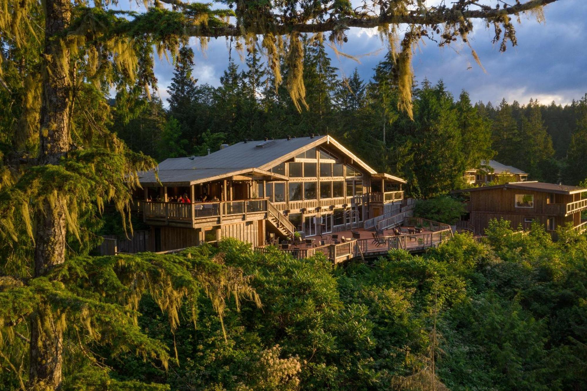 West Coast Wilderness Lodge Egmont エクステリア 写真